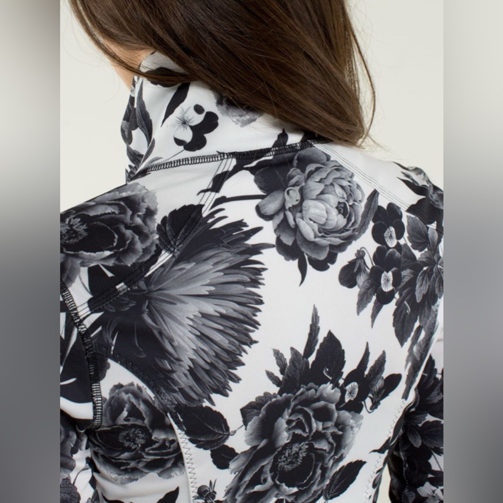 Nice Asana Brisk Bloom Jacket - Picture 2 of 8